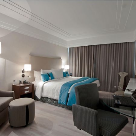 Radisson Alphaville Barueri Zewnętrze zdjęcie A room at the hotel
