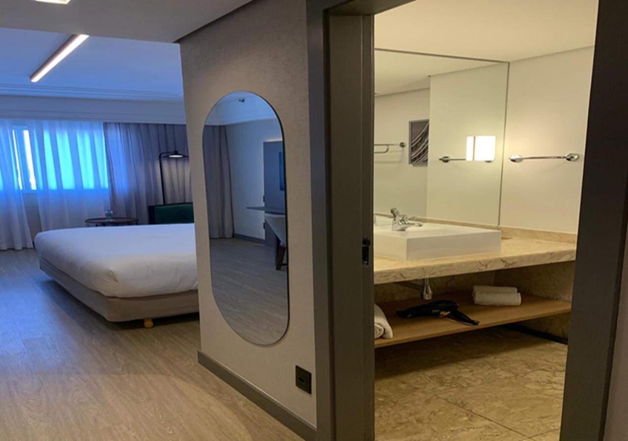 Radisson Alphaville Barueri Zewnętrze zdjęcie A room at the hotel