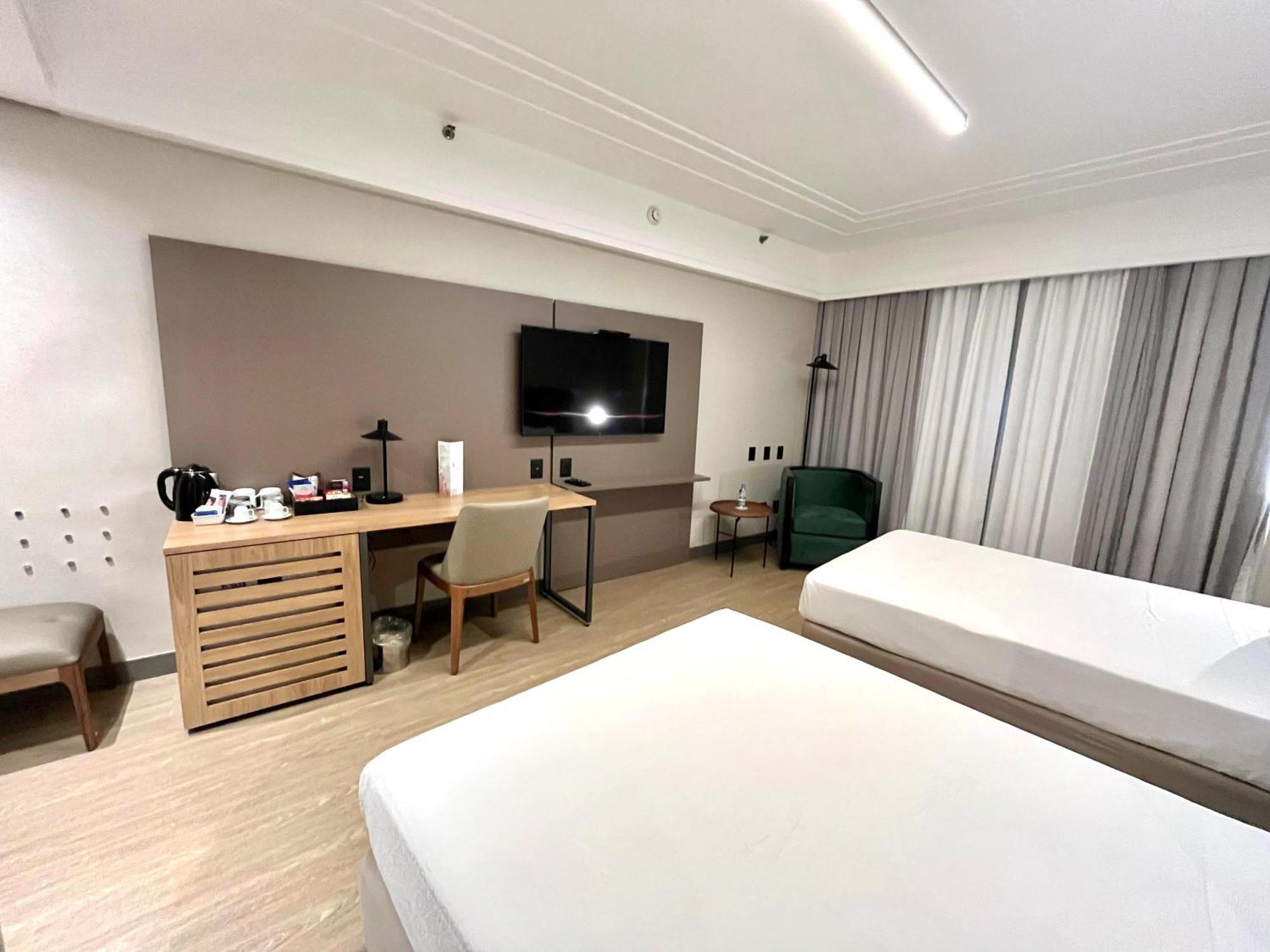 Radisson Alphaville Barueri Zewnętrze zdjęcie A room at the hotel